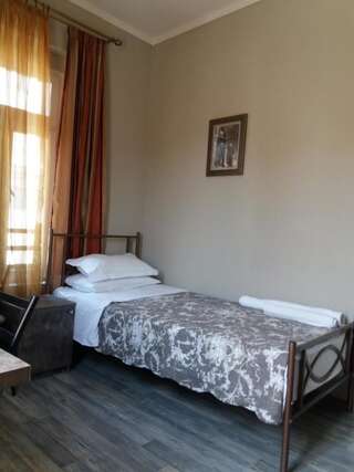 Проживание в семье Guesthouse Elene Тбилиси-0